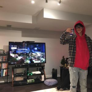 Meet your Posher, Alex